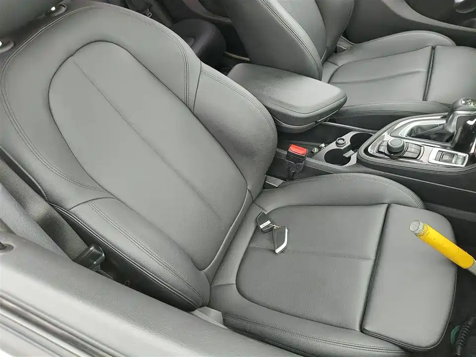 BMW 2 series station wagon