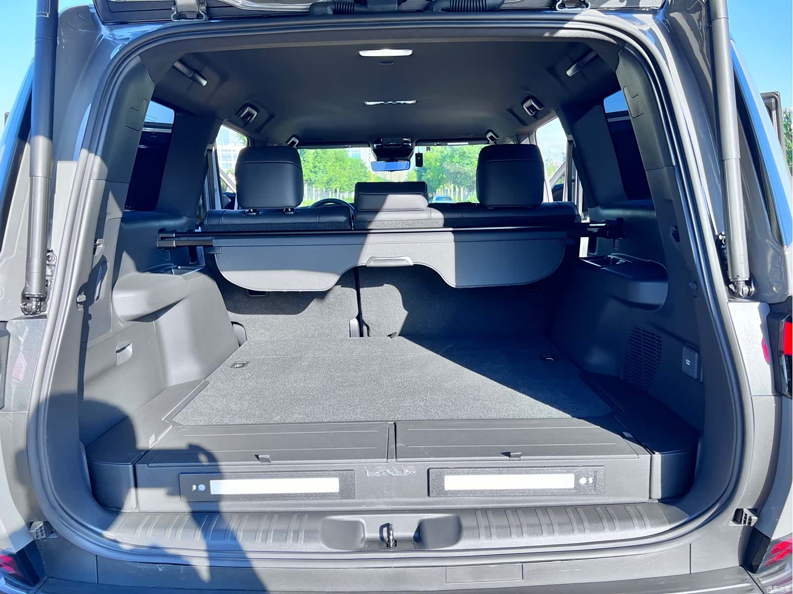 Lexus GX, 2025 18