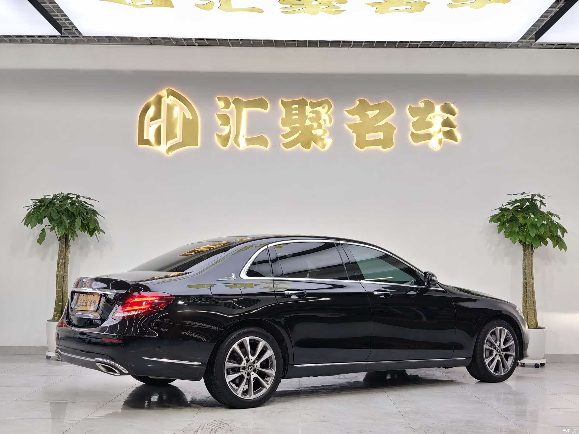 Mercedes-Benz E-Class, 2019 6