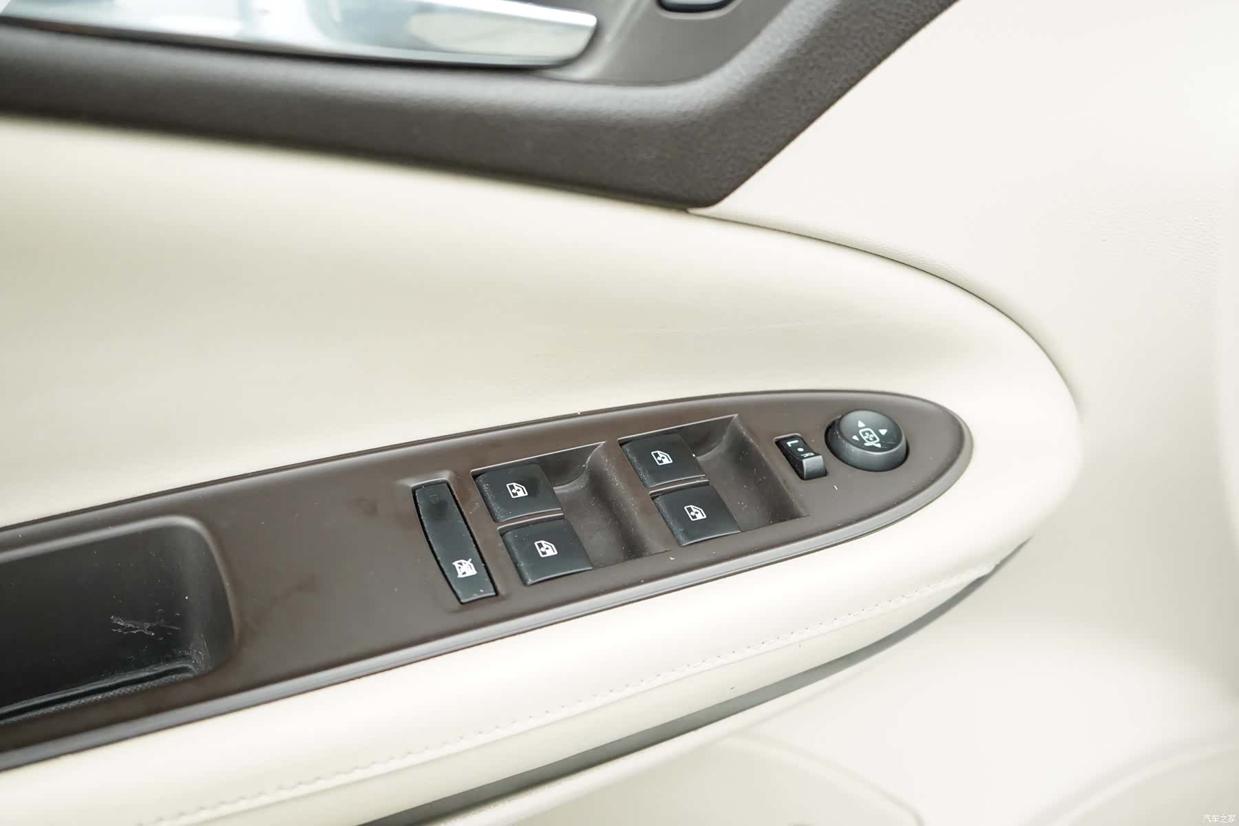 Buick Verano, 2017 12