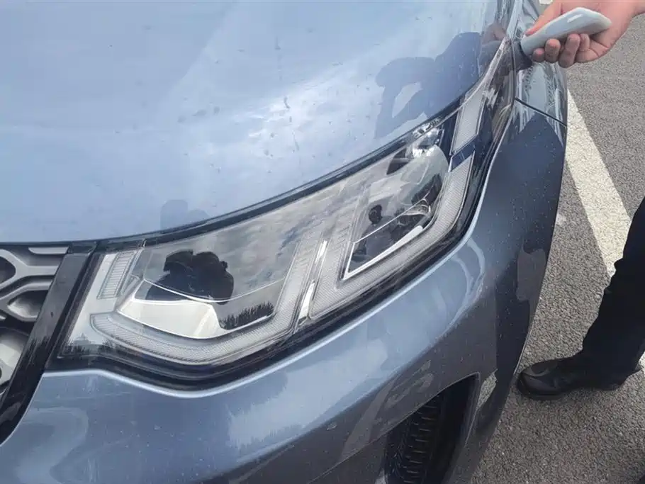 Land Rover Discover sports