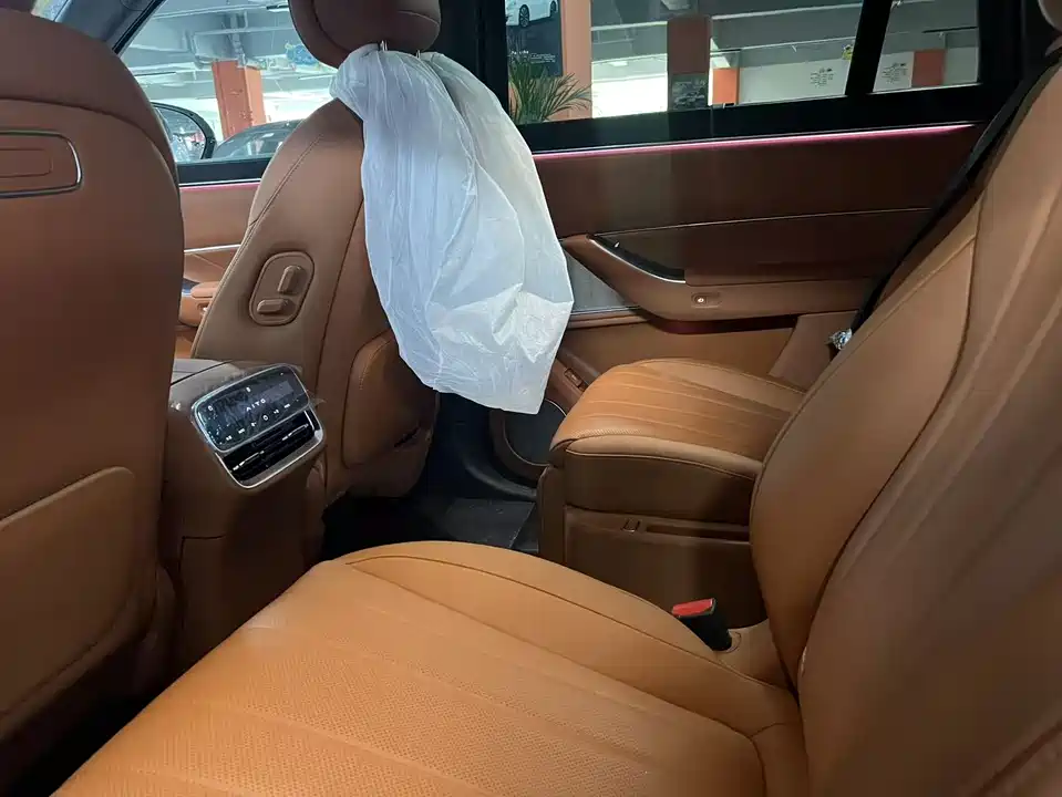 HarmonyOS Ask the world M8