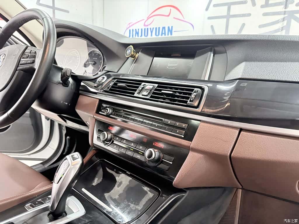 BMW 5 Series, 2016 18