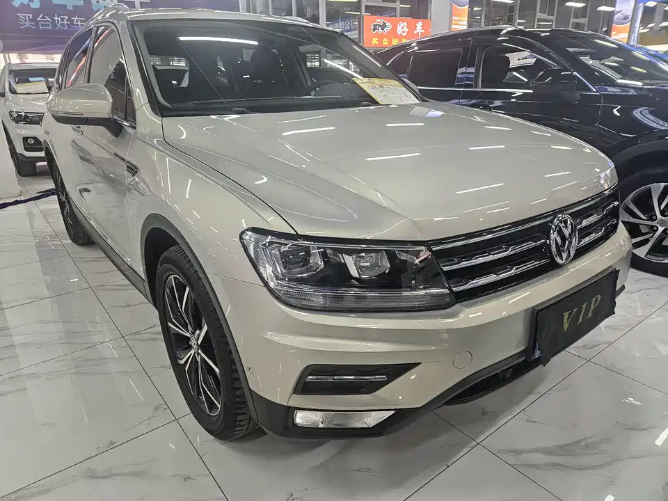 Volkswagen Tiguan L
