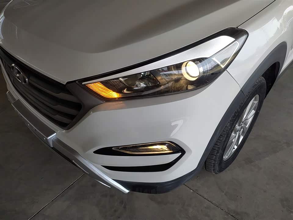 Hyundai Tucson Hyundai Tucson