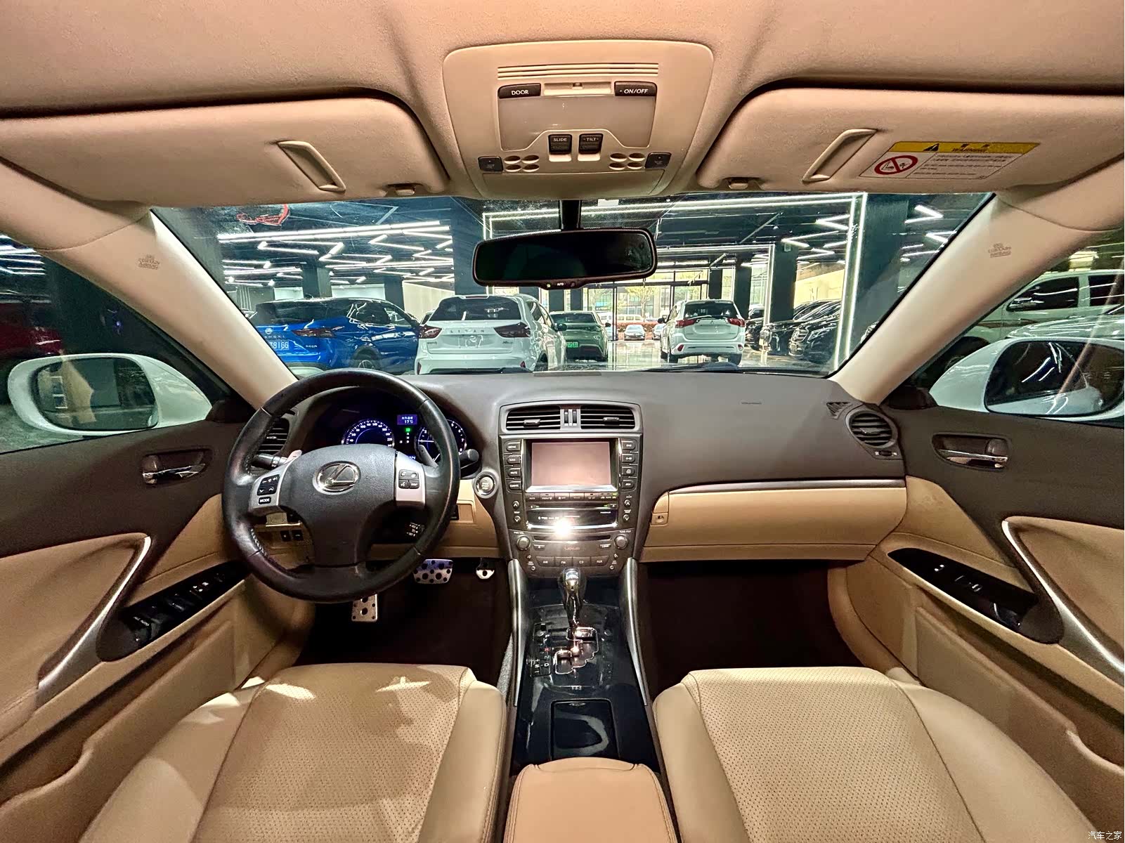 Lexus IS, 2012 28