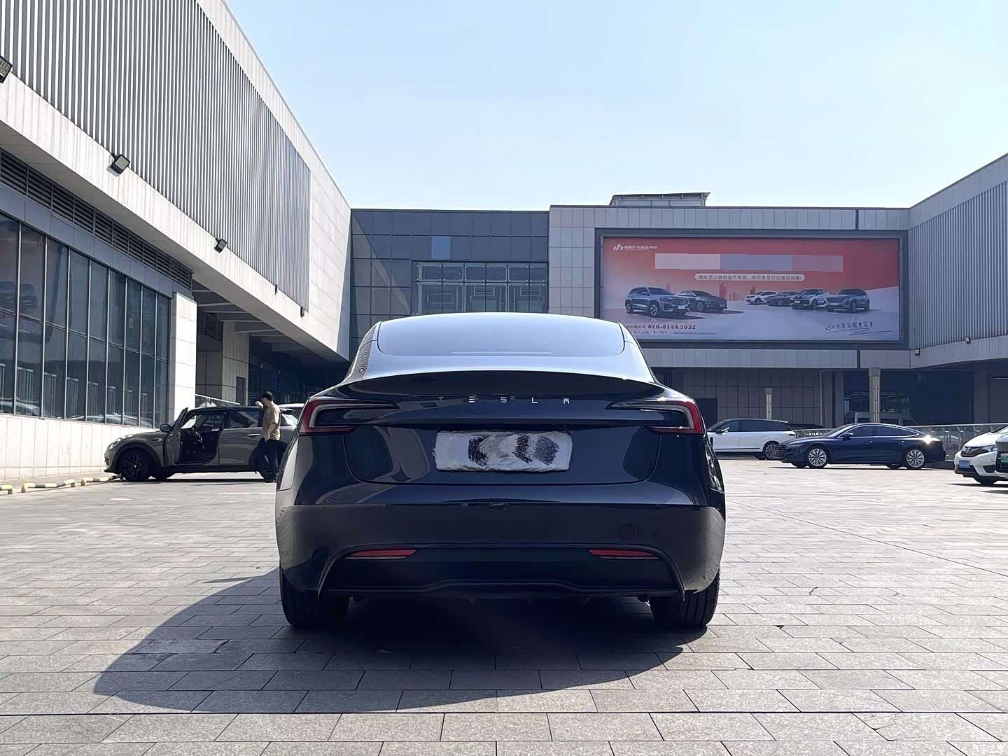 Tesla Model 3, 2024 все фото