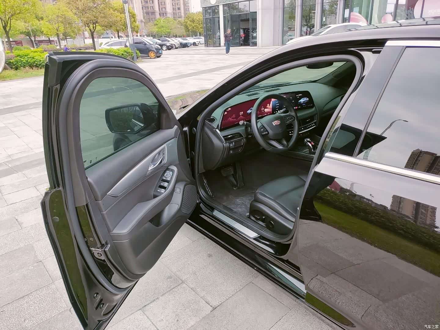 Cadillac CT5, 2024 33