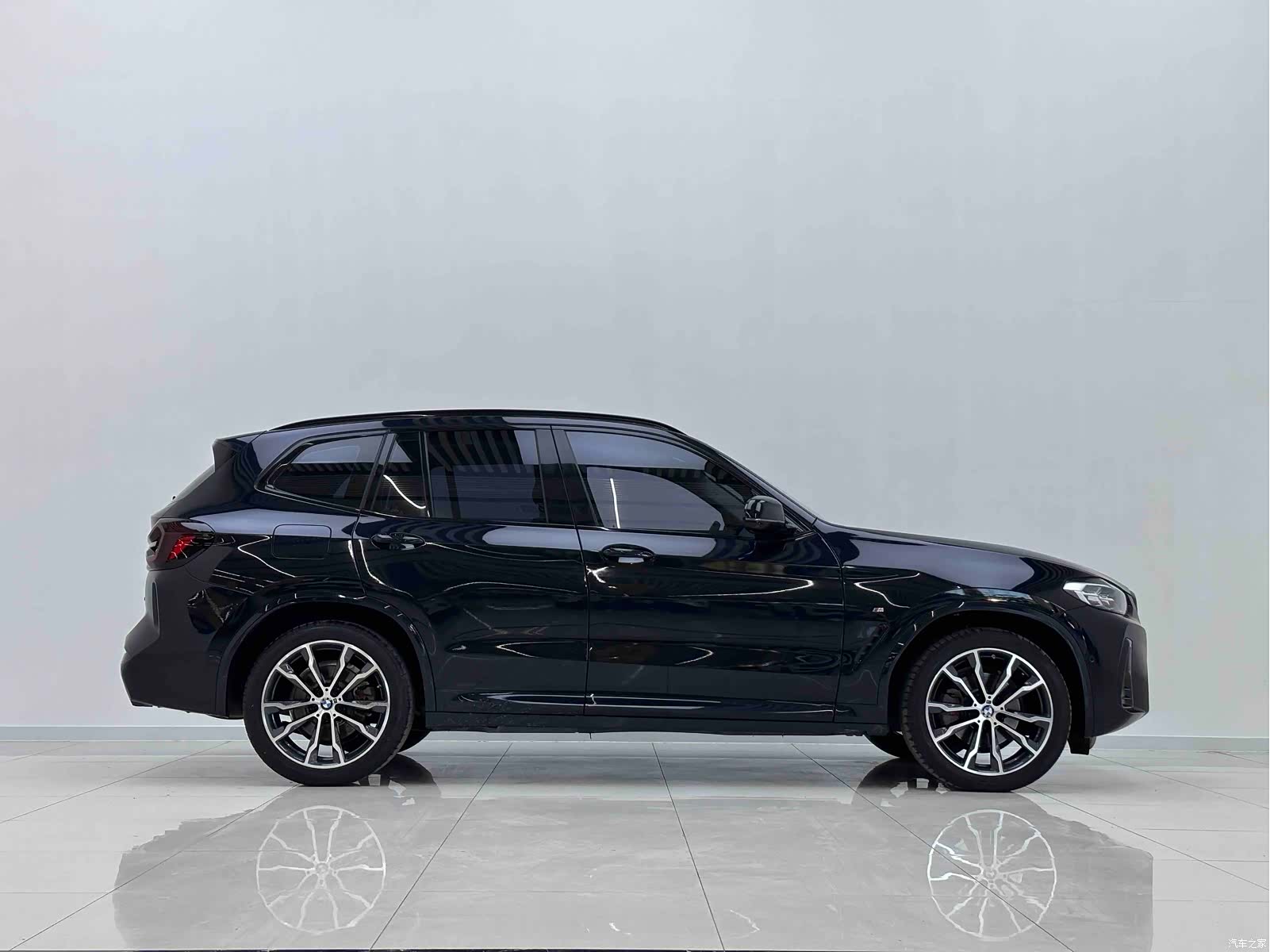 BMW X3, 2023 все фото