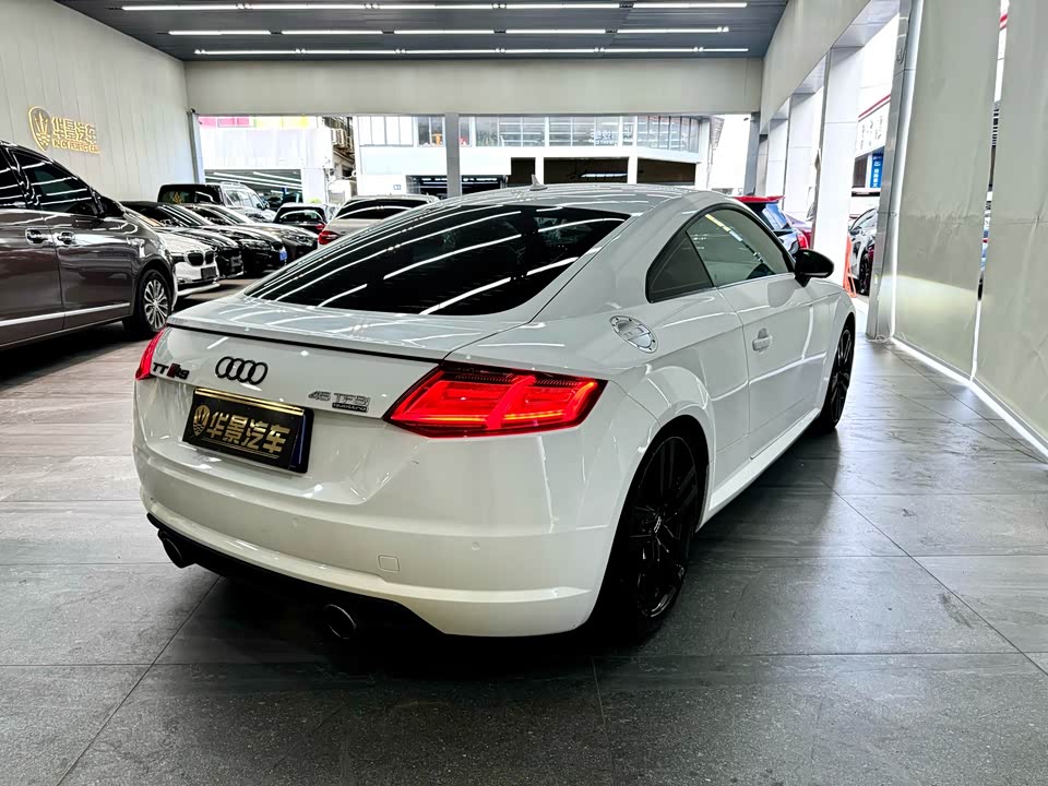 Audi TT