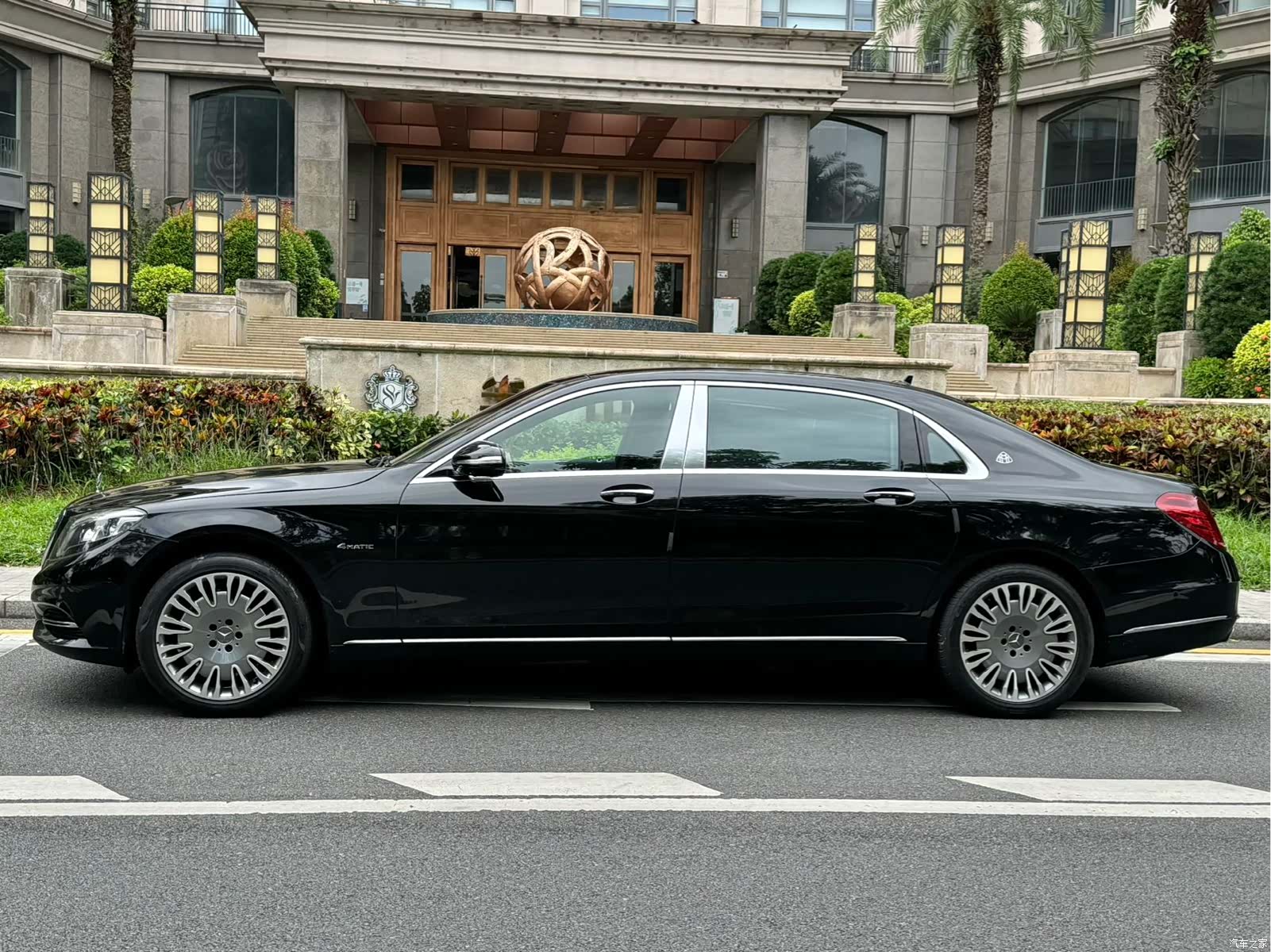 Maybach S-Class, 2017 4