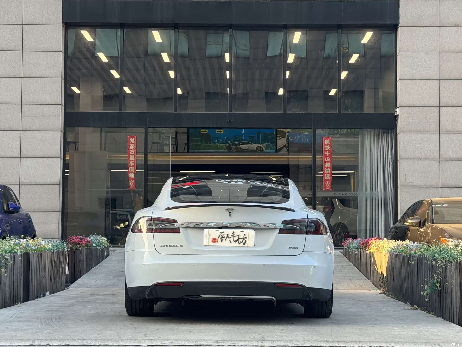 Tesla Model S, 2015 4