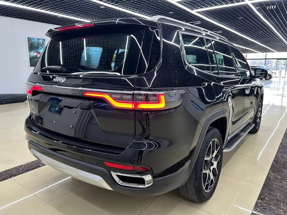 Jeep Grand Commander