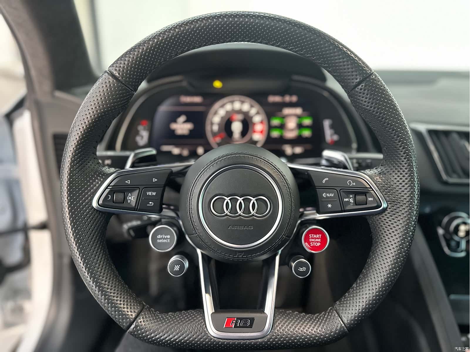 Audi R8, 2023 9