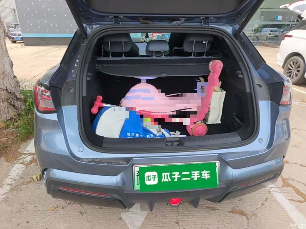 BYD Seal, 2025 19