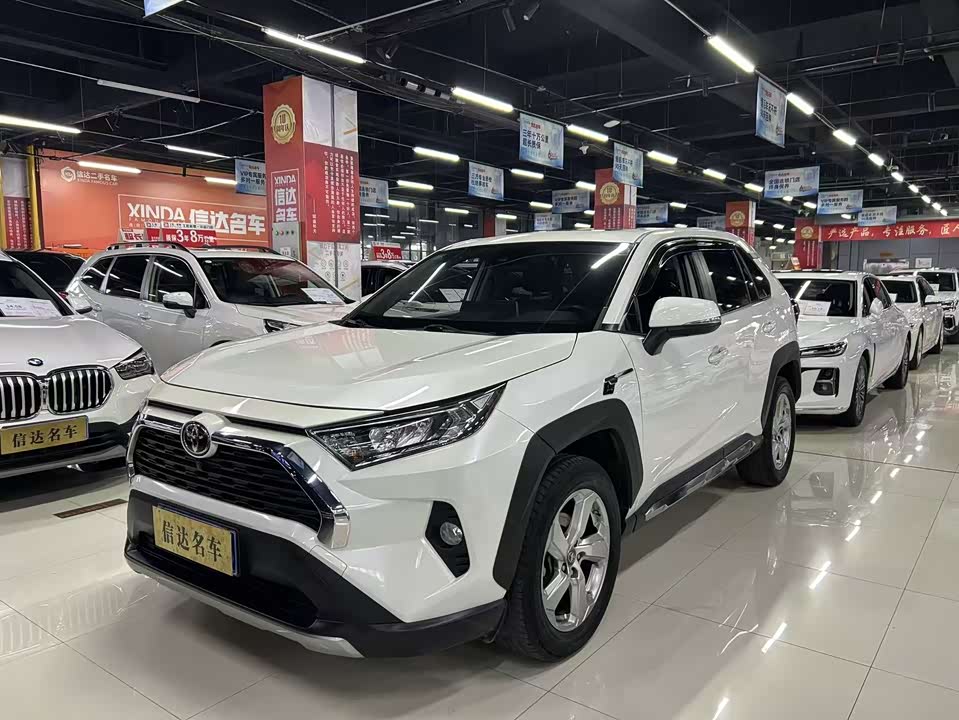 Toyota RAV4 Rongfang
