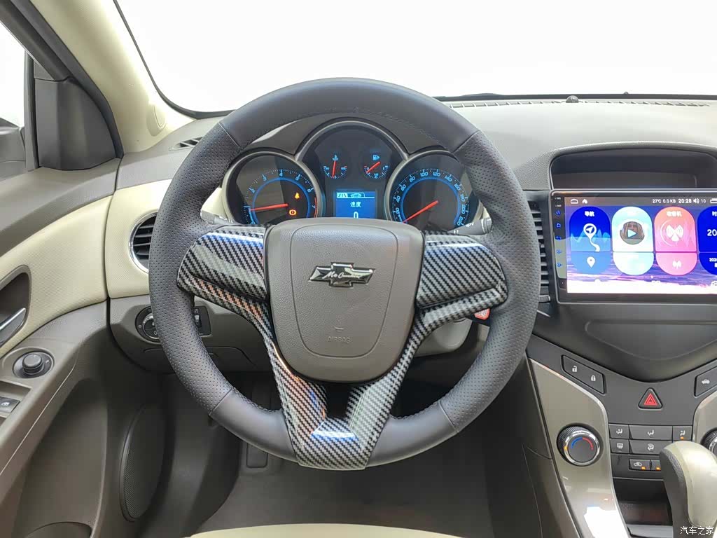 Chevrolet SE, 2015 11