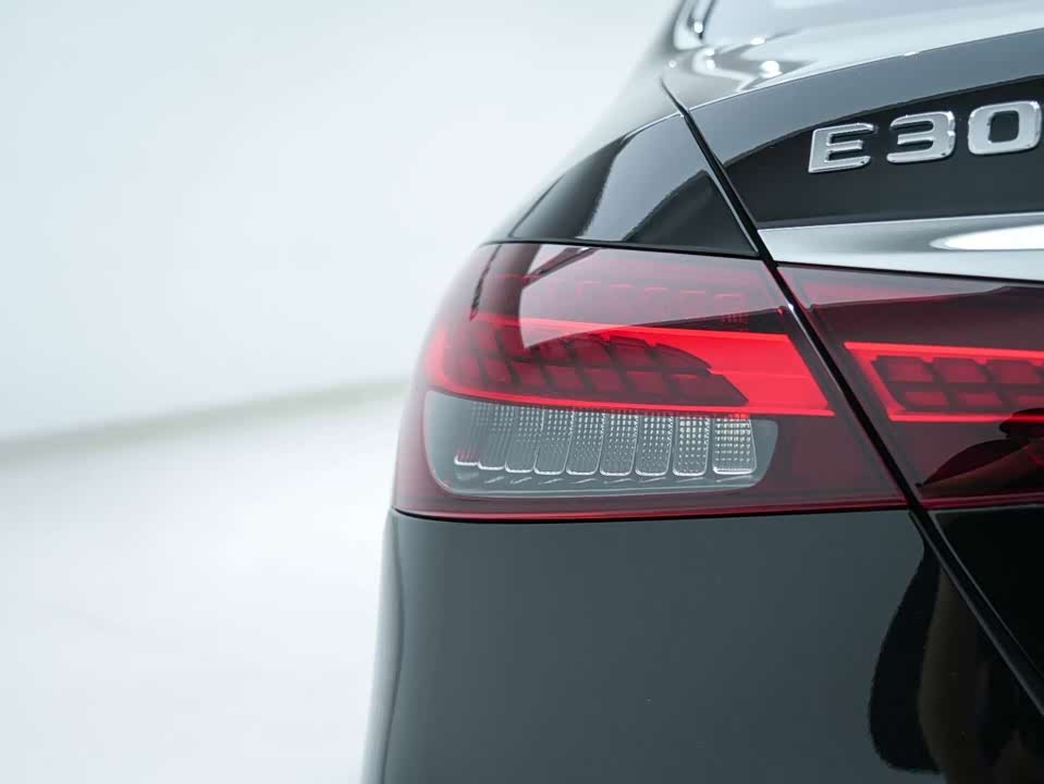 Mercedes-Benz E-class Mercedes-Benz E-class