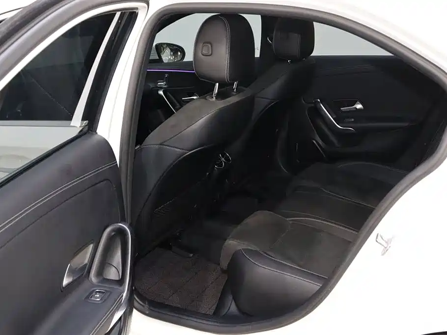 Mercedes-Benz Class A Mercedes-Benz Class A