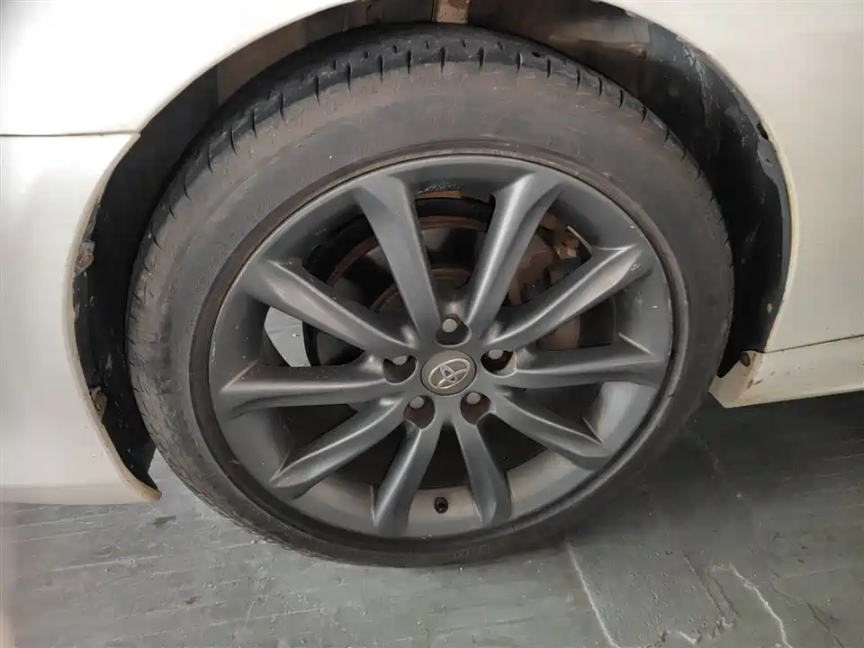 Toyota Reiz Toyota Reiz