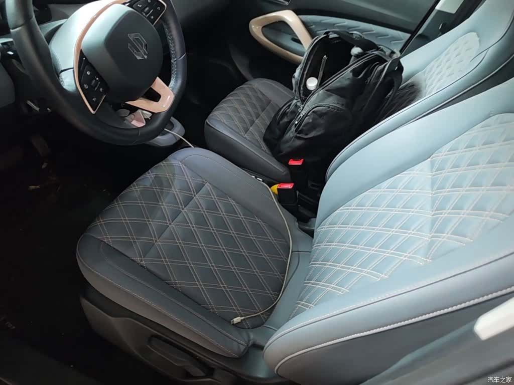 Leapmotor T03, 2022 15