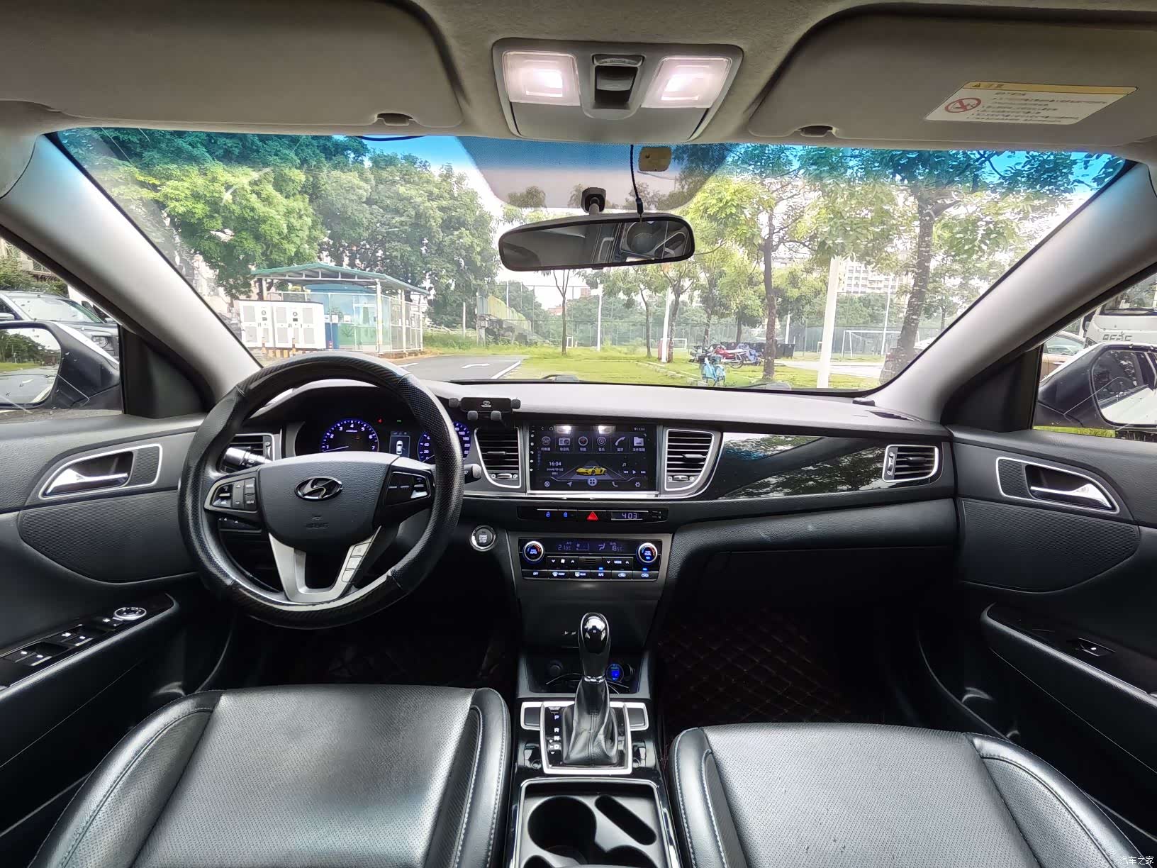 Hyundai GLS, 2014 13