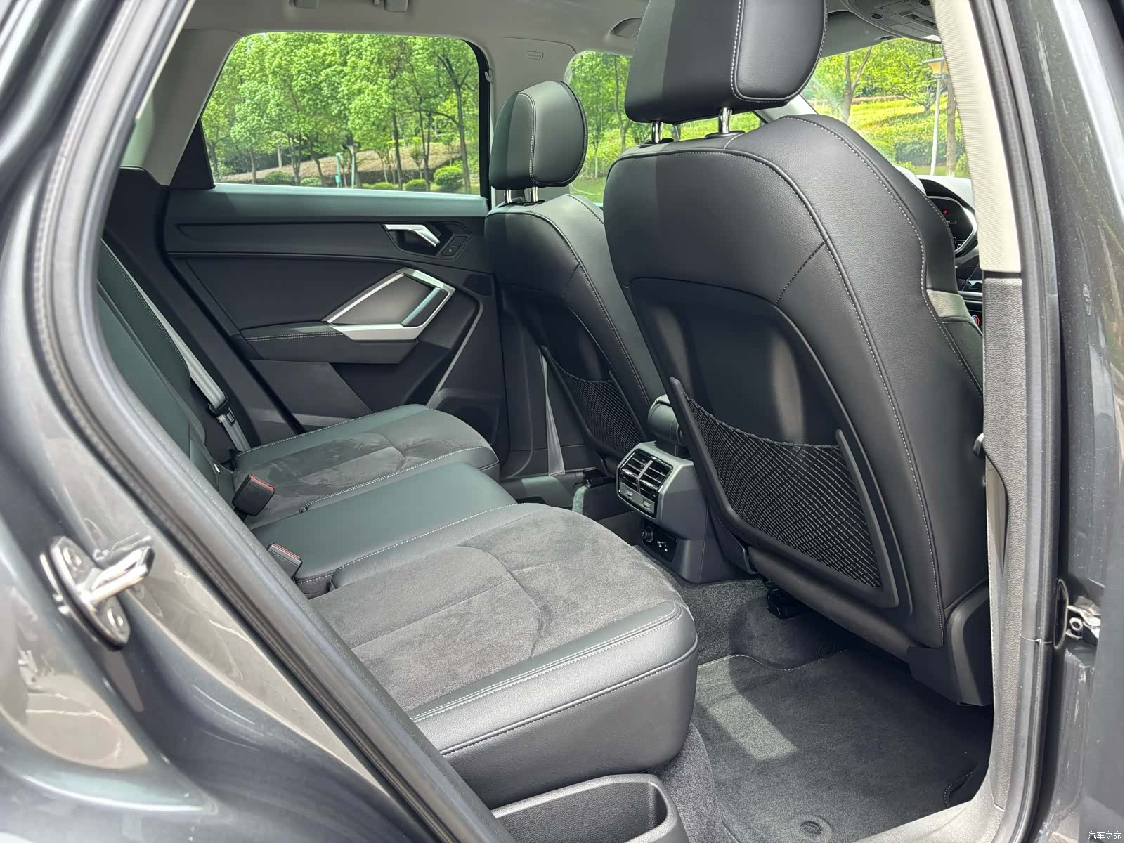 Audi Q3, 2023 6