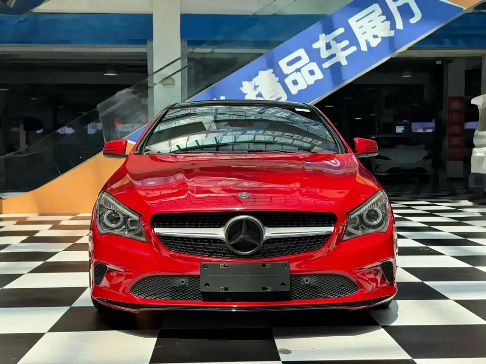 Mercedes-Benz CLA