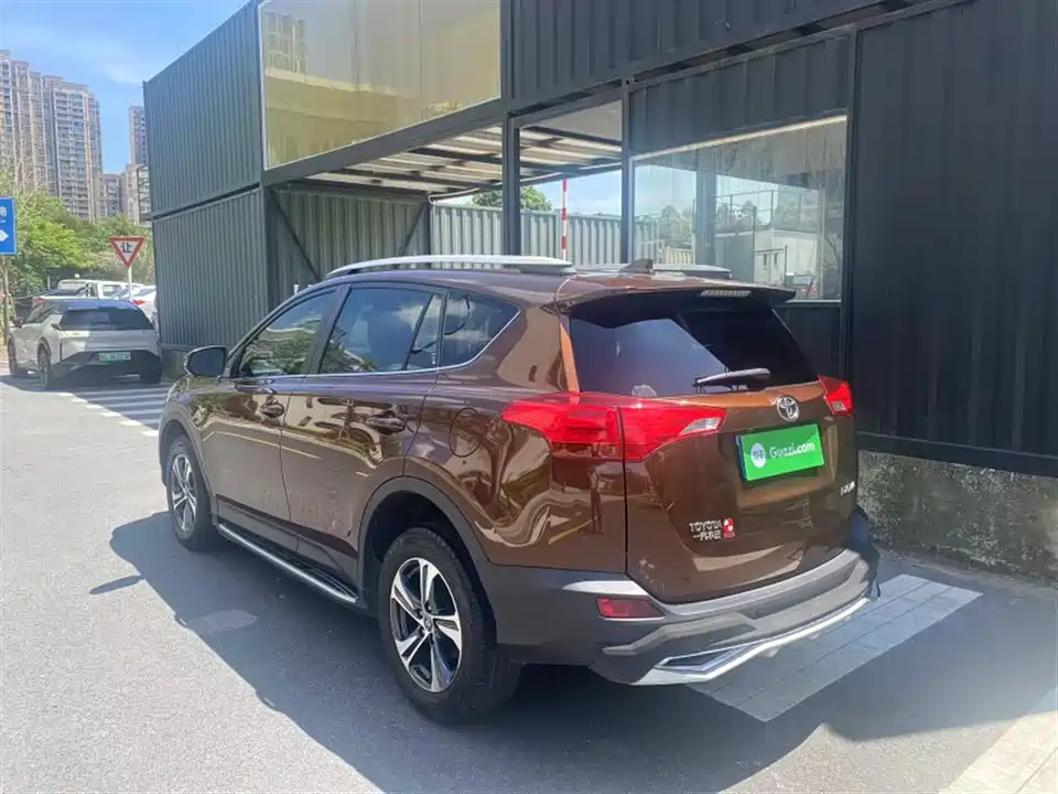 Toyota RAV4 Rongfang