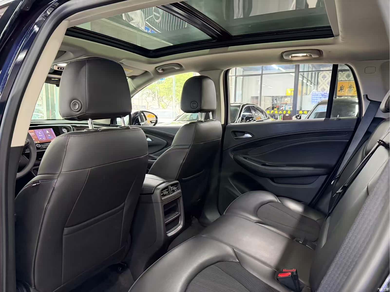 Buick Envision Plus, 2021 8