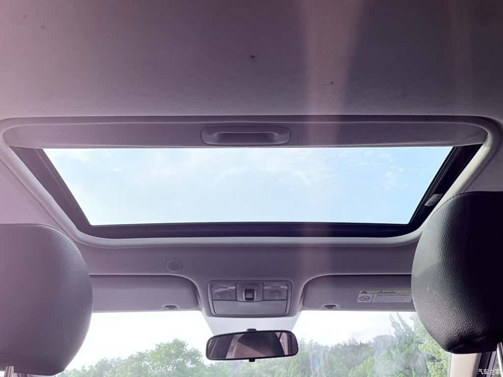 Kia KX1, 2018 8