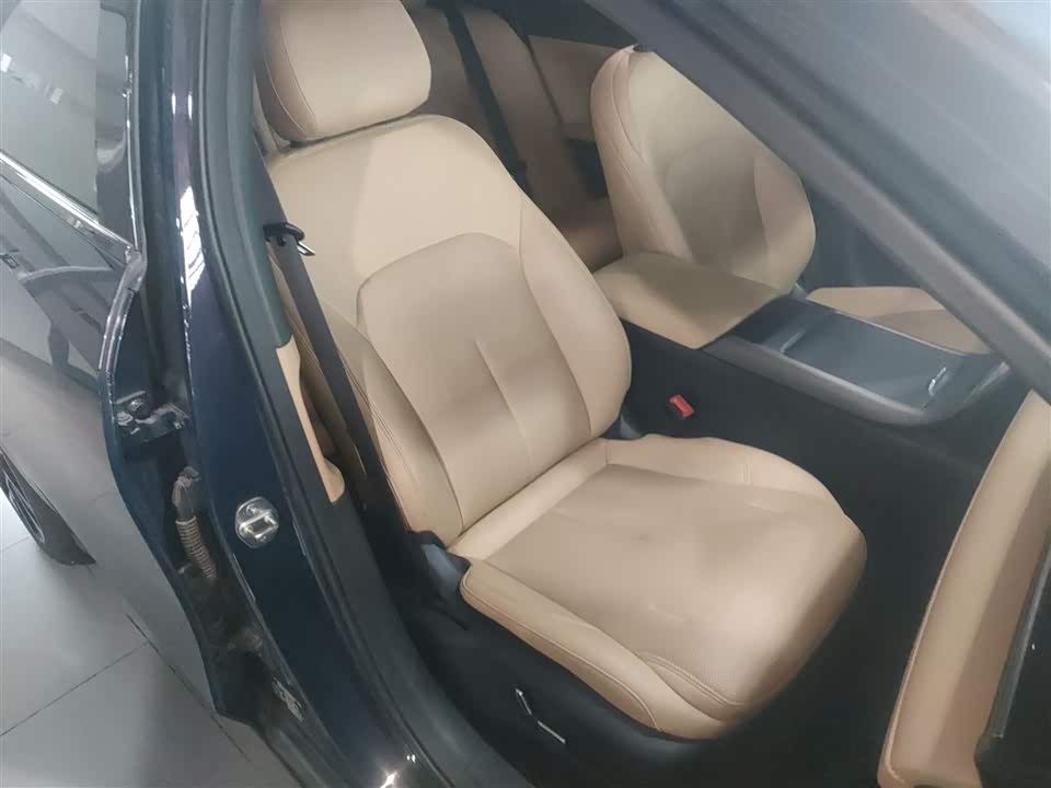 Geely Galaxy Galaxy L6