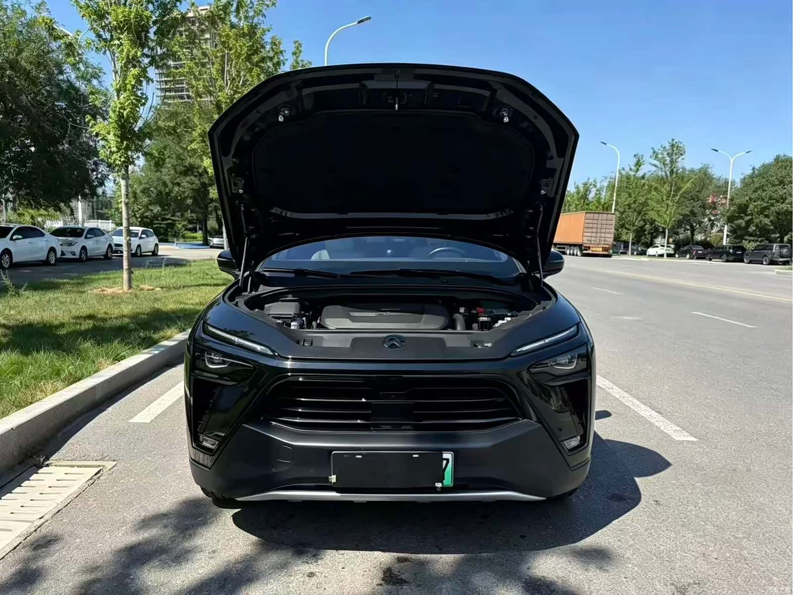 NIO ES8, 2021 15