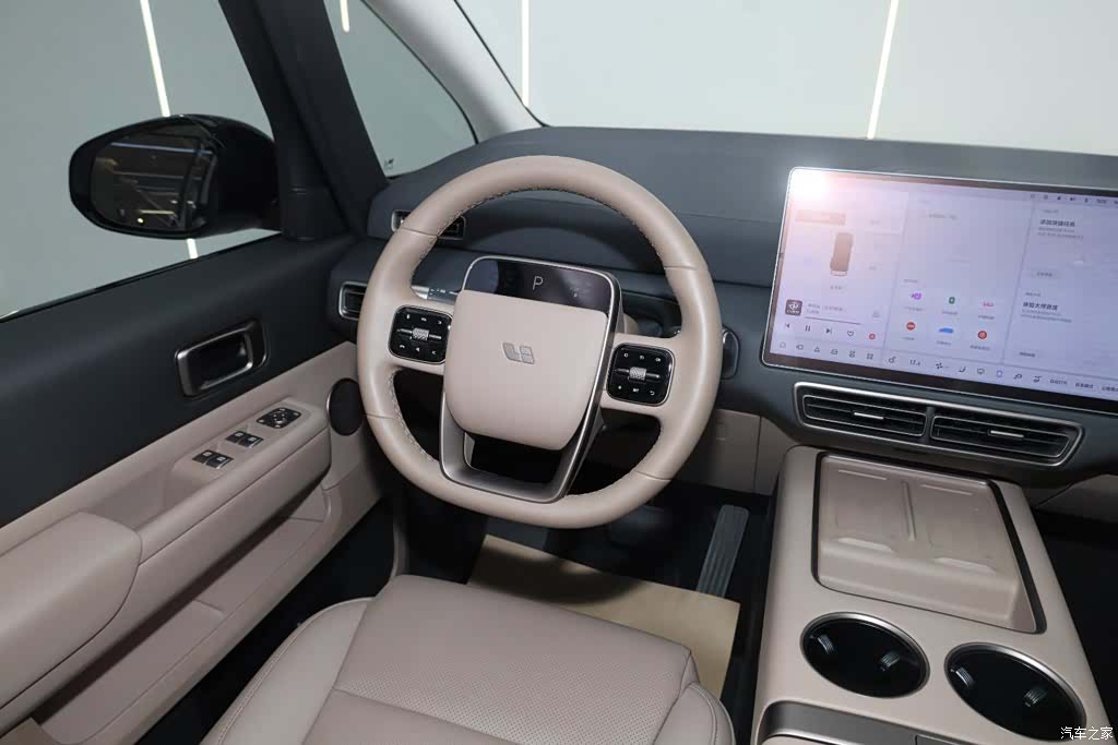 Li Auto MEGA, 2026 26