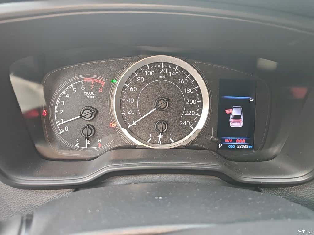 Toyota Corolla, 2020 все фото