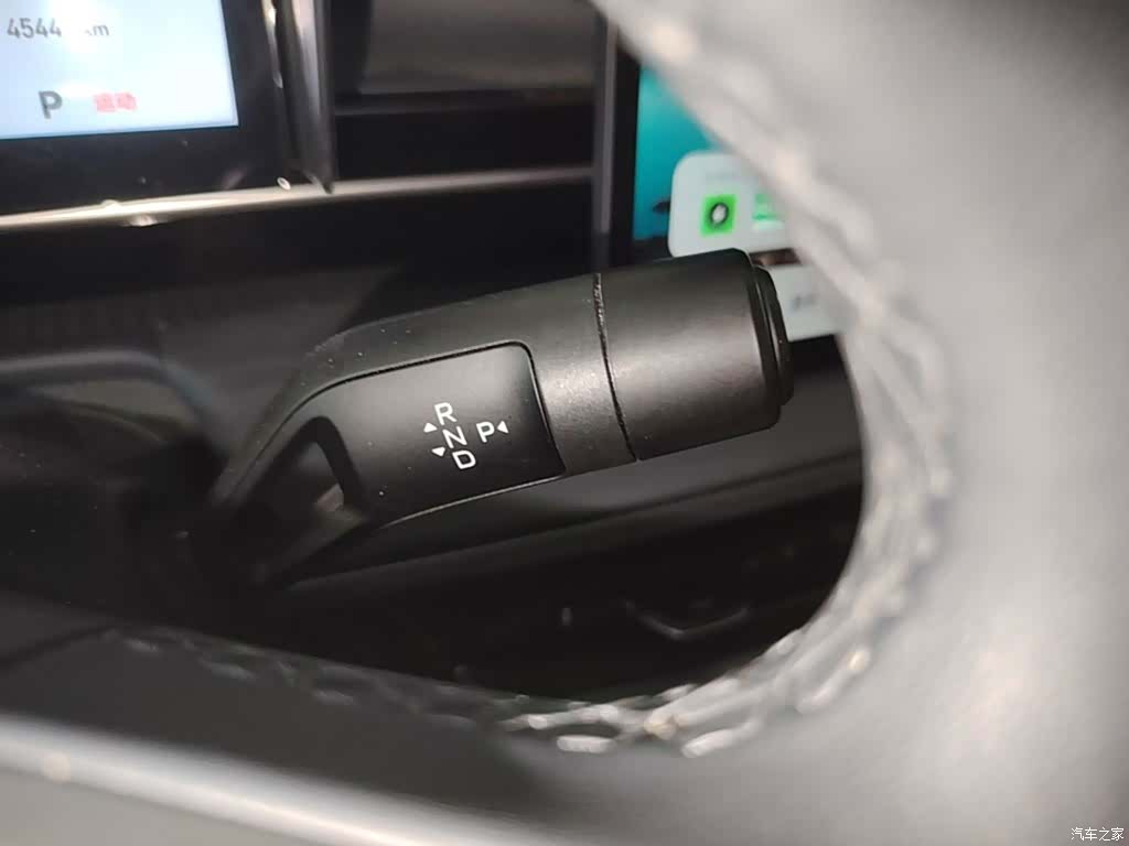 Geely Galaxy E5, 2024 14