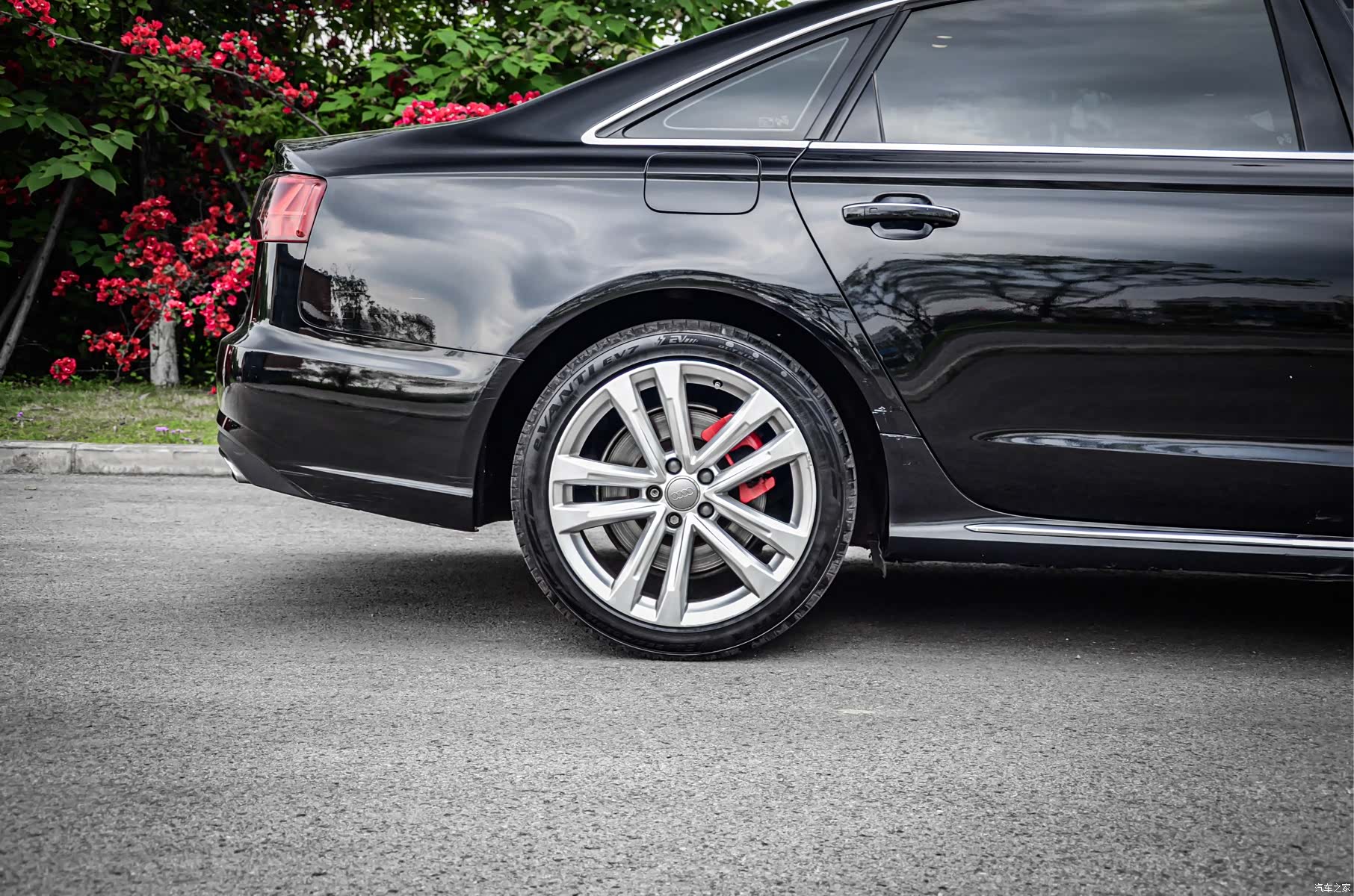 Audi A6L, 2018 9