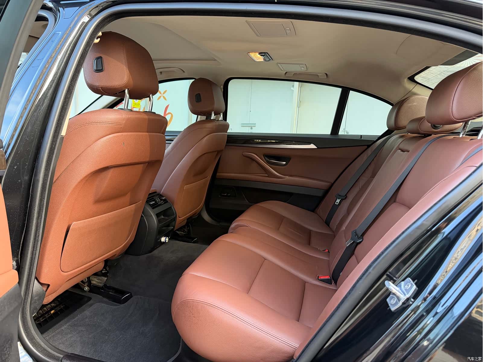 BMW 5 Series, 2017 все фото