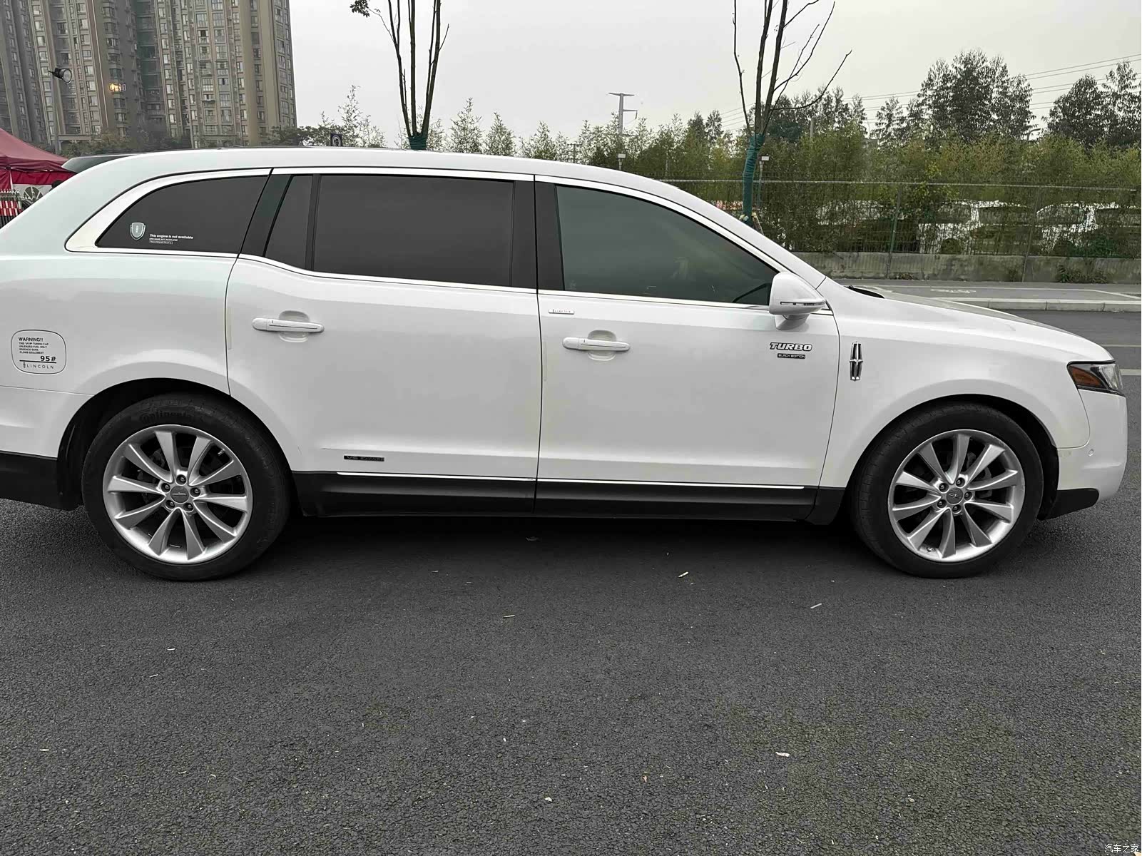 Lincoln MKT, 2012 4