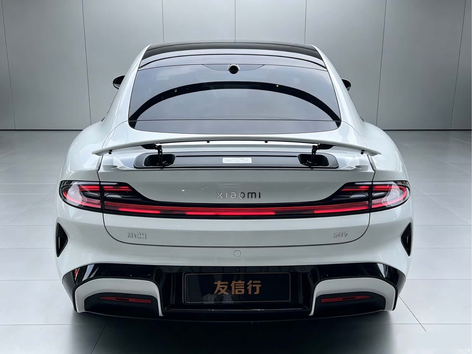 Xiaomi SU7, 2025 все фото