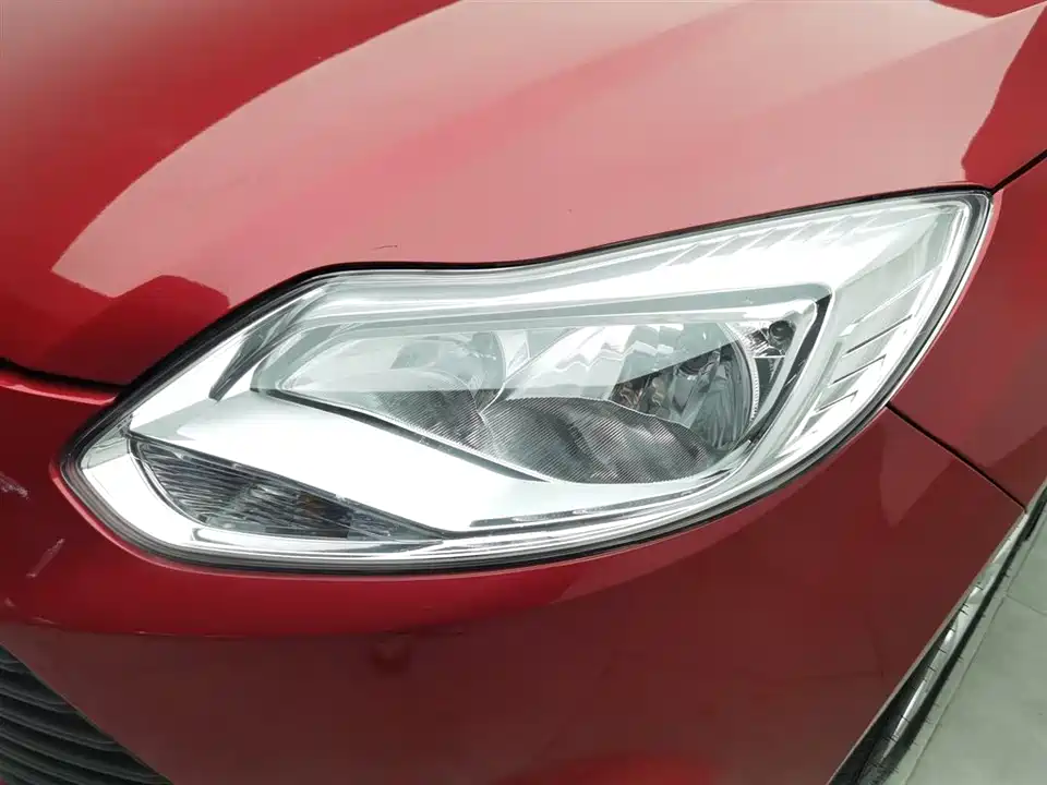 Ford Fox