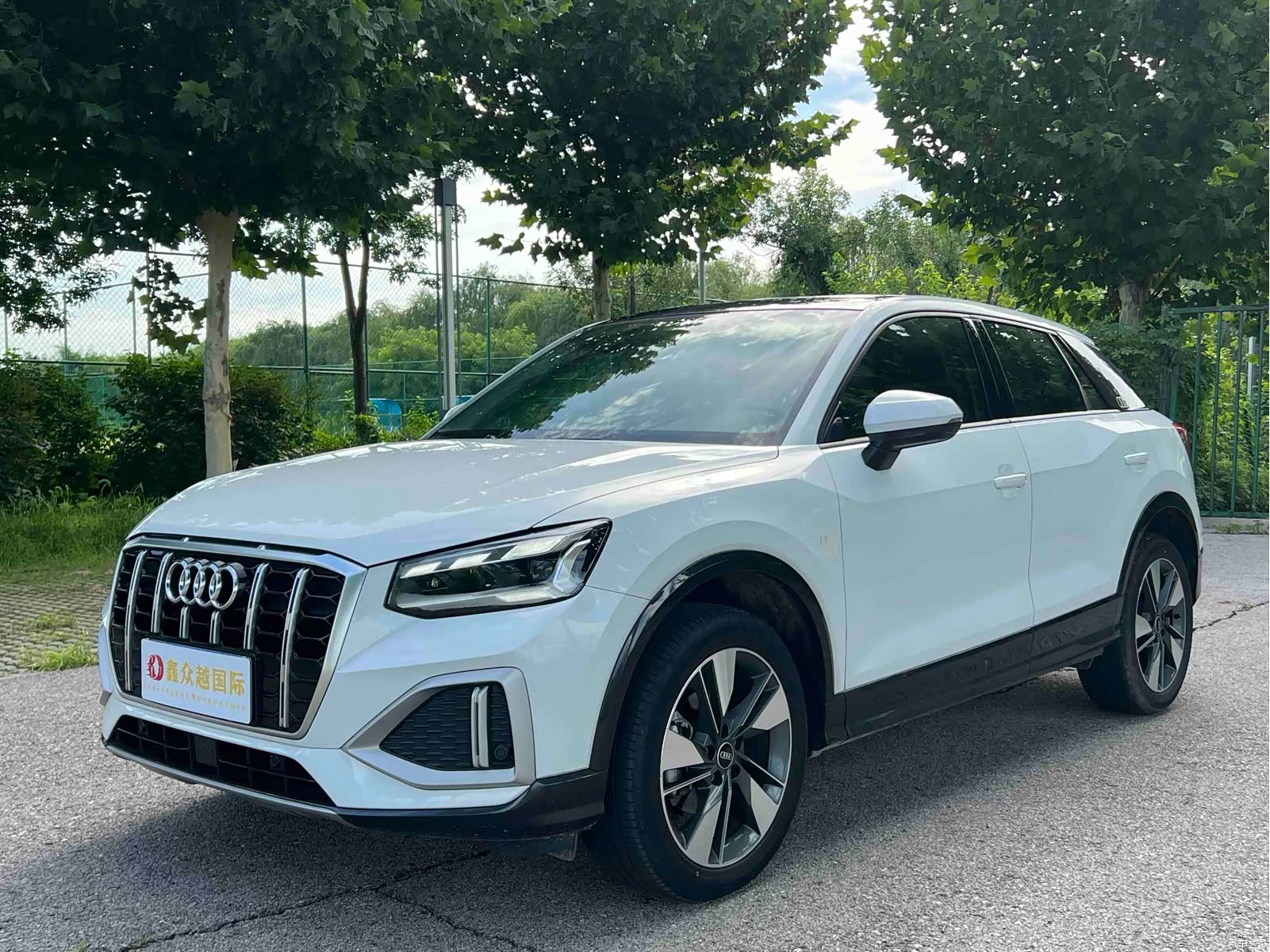 Audi Q2L, 2022 1