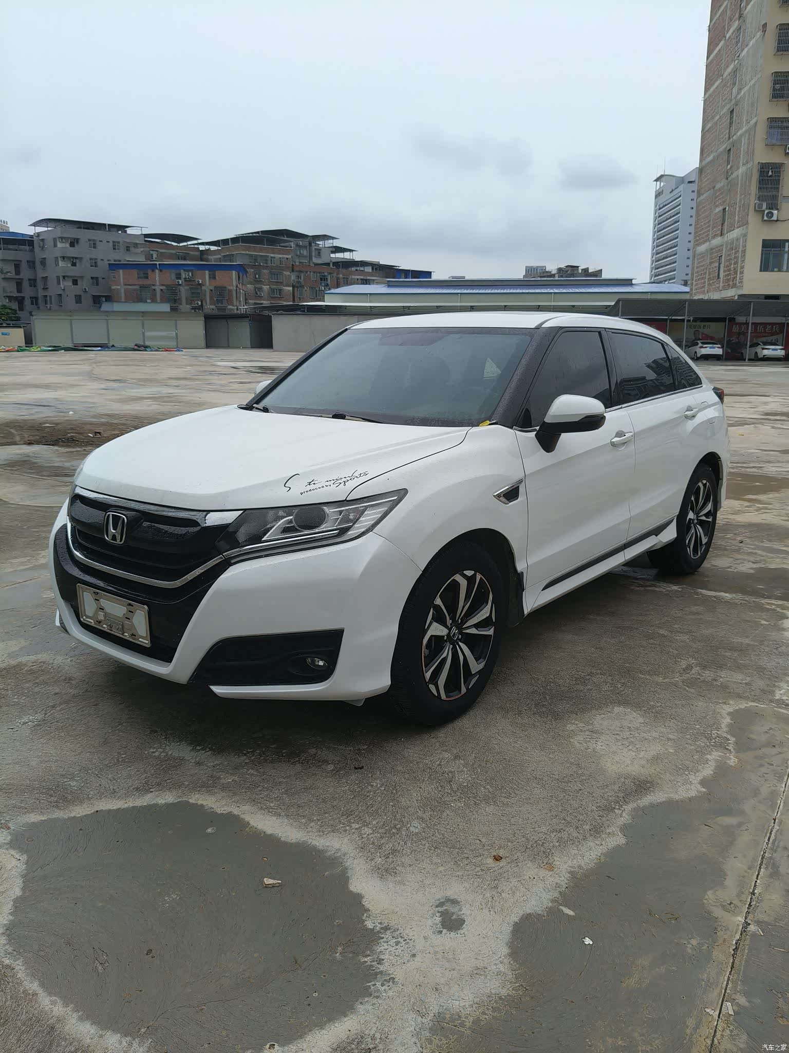 Honda UR-V, 2017 1