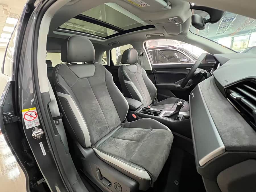 Audi Q3 2022, фото 20