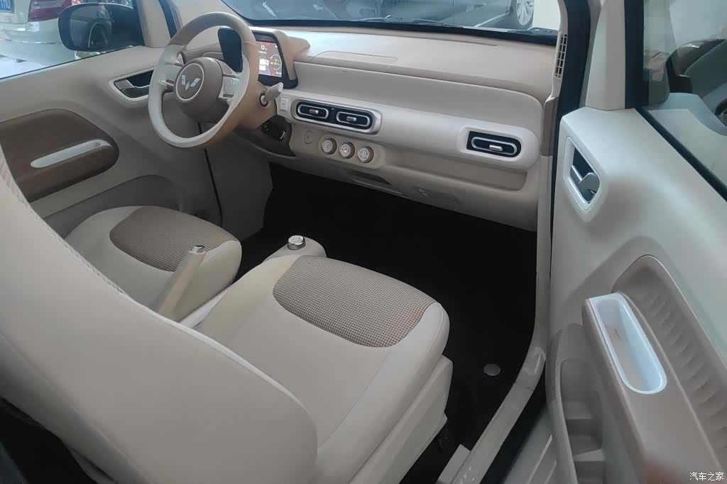 Wuling MINIEV, 2024 8
