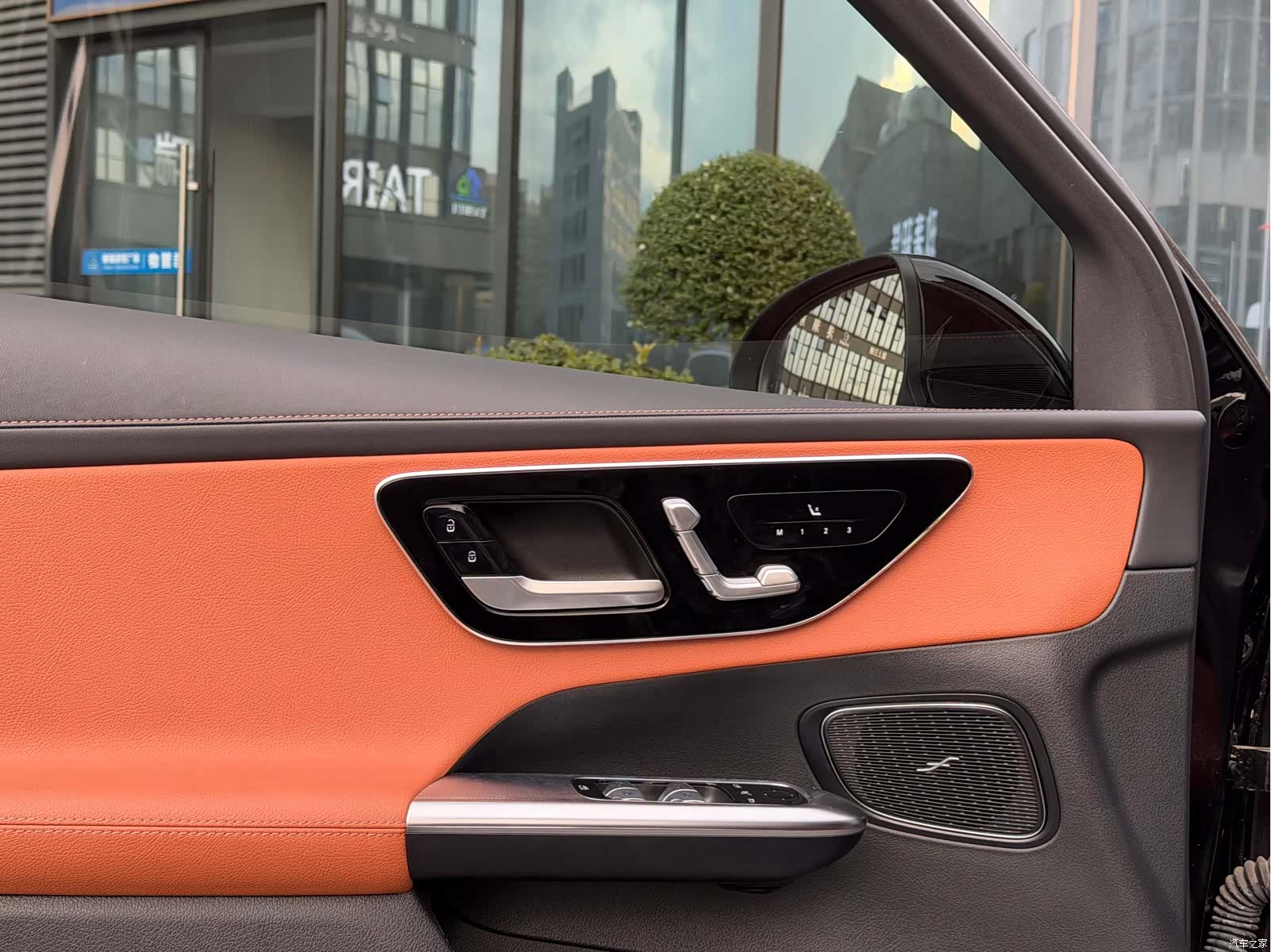 Mercedes-Benz GLC, 2024 6