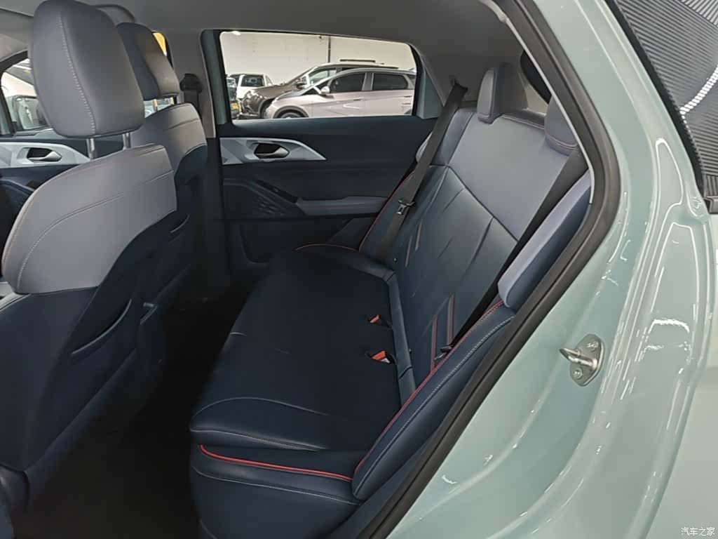 Geely E, 2023 17