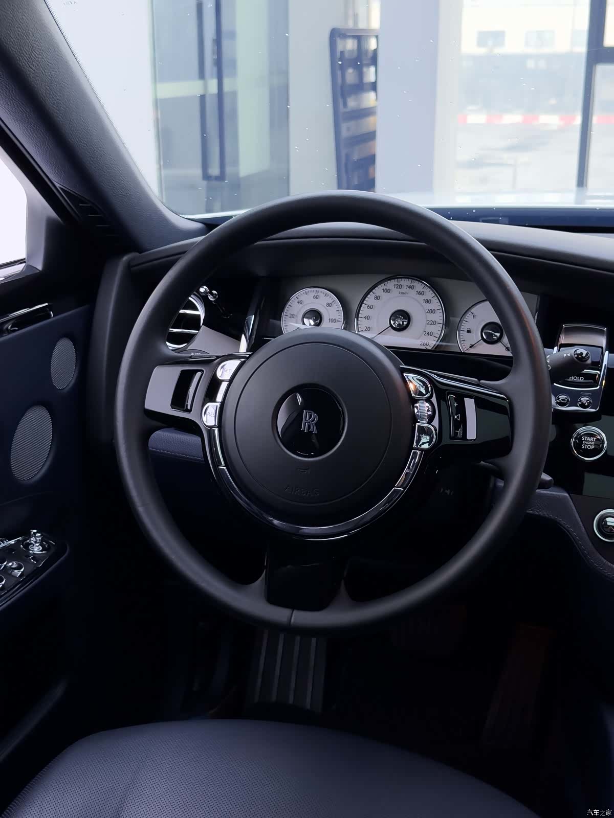 Rolls-Royce Ghost, 2014 23
