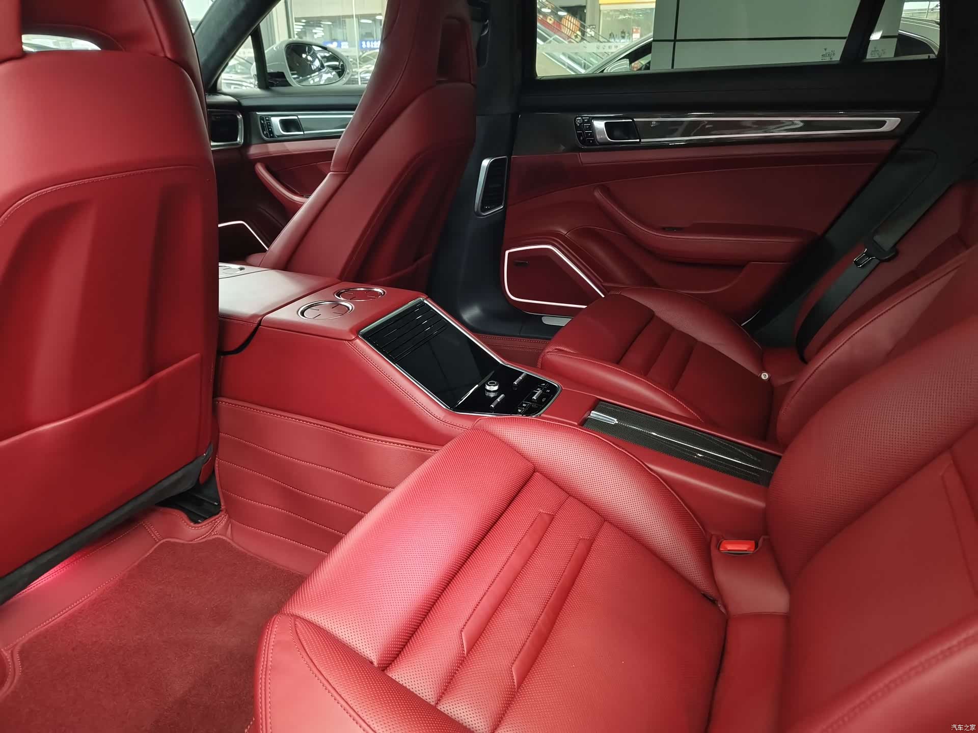 Porsche Panamera, 2018 8