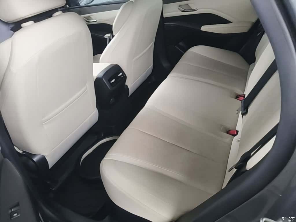 BYD Qin, 2025 17